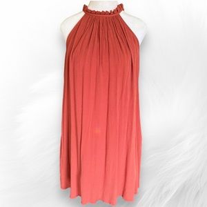 Cupio 100% Viscose Coral Accordion Style Sleeveless Dress Size Medium